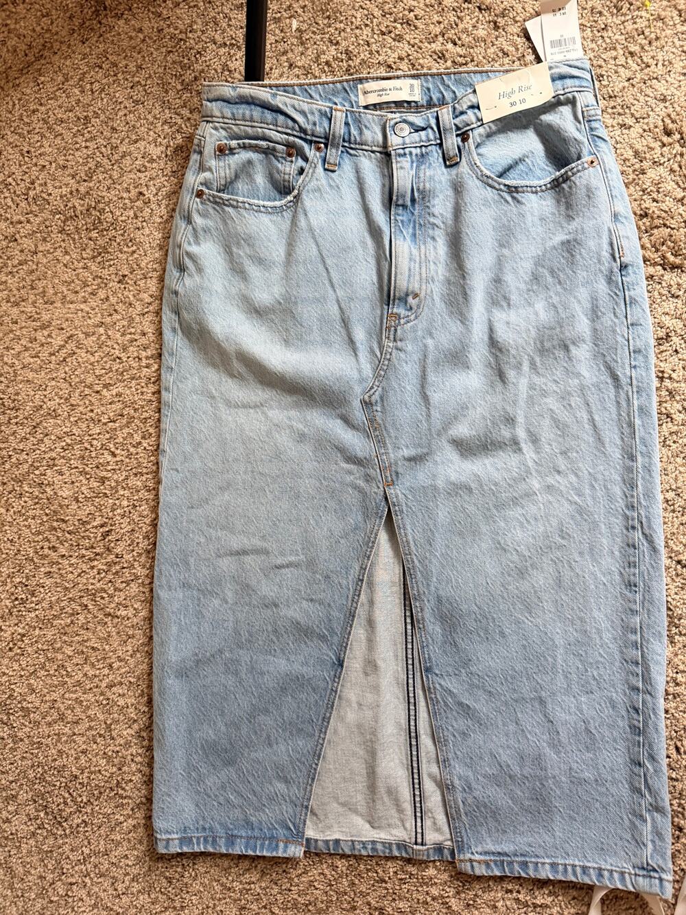 Amercrombie & Fitch High Rise split front denim skirt 10 nwt